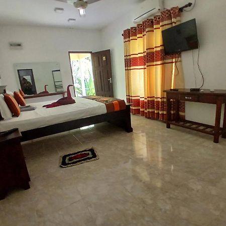 Hotel Tree Garden Wilpaththu Nochchiyagma Anuradhapura Nochchiyagama Exterior foto