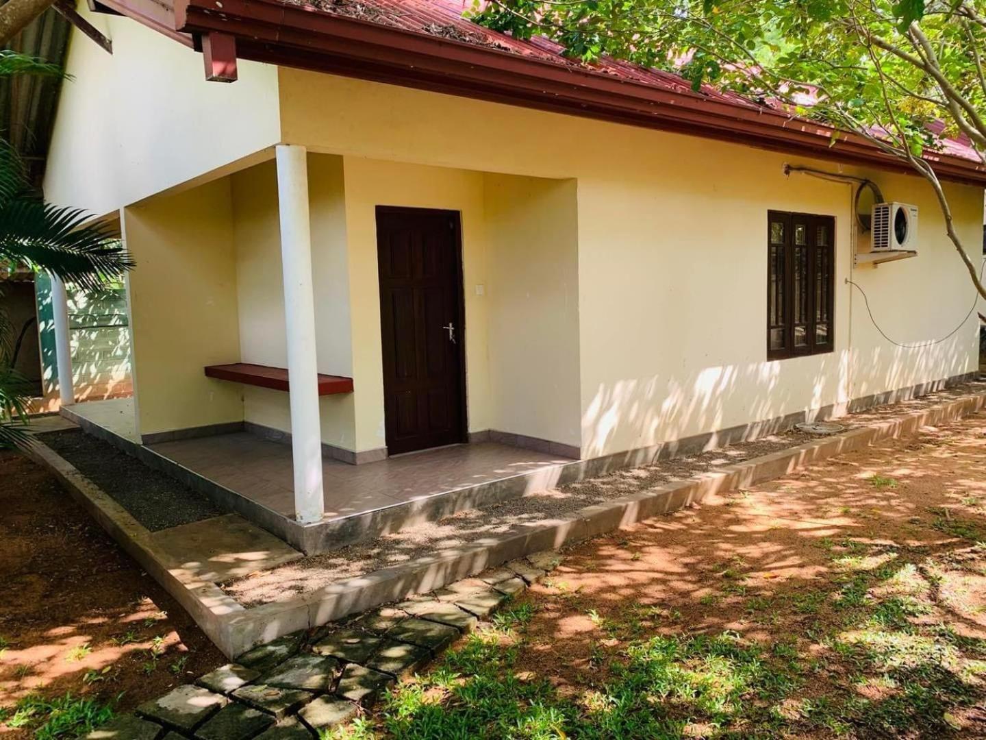 Hotel Tree Garden Wilpaththu Nochchiyagma Anuradhapura Nochchiyagama Exterior foto